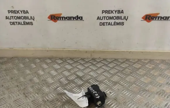 Nissan Note (E12) Headlight level adjustment motor 89028944