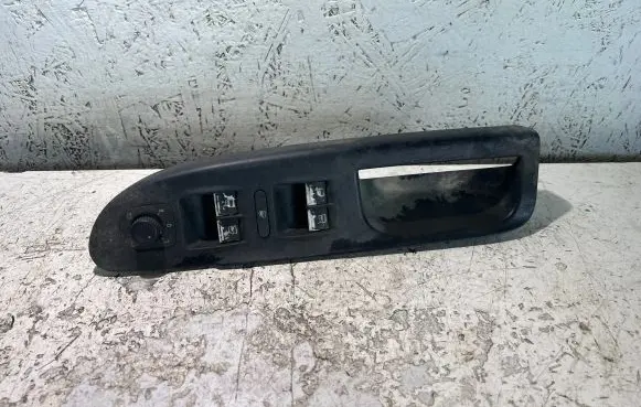 Volkswagen PASSAT B6 Electric window control switch 1K4959857 083606S
