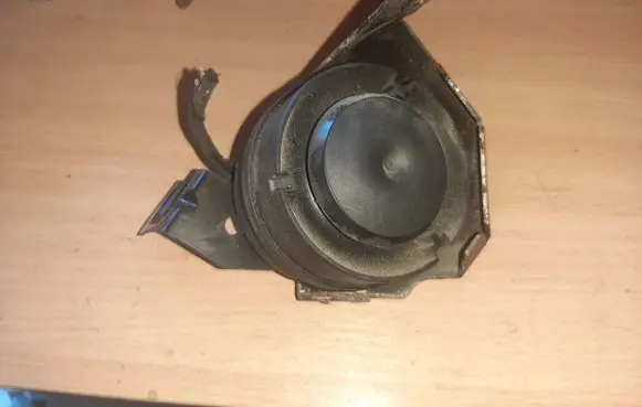 Mercedes-Benz ML W164 Alarm system siren A1648270114