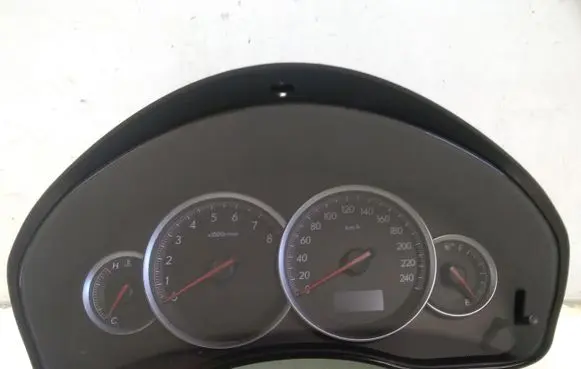 Subaru Legacy Speedometer (instrument cluster)