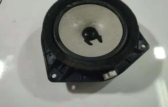 Toyota Corolla Verso AR10 Front door speaker 861600F020