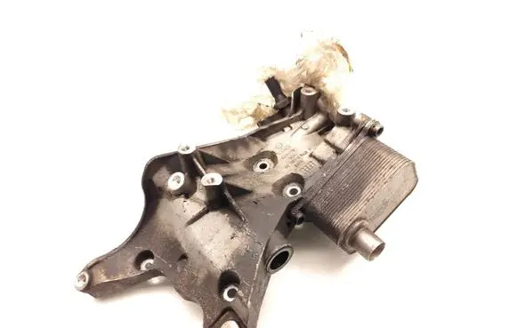 Audi A3 S3 8P Engine oil radiator 06J903143P