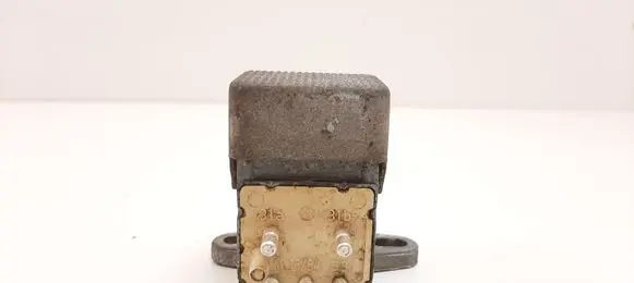 Mercedes-Benz COMPAKT W115 Window wiper relay 