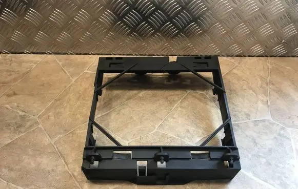 BMW 7 F01 F02 F03 F04 Radiator support slam panel bracket 7572542