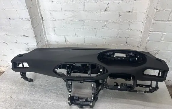Peugeot 308 Dashboard 98043673ZD