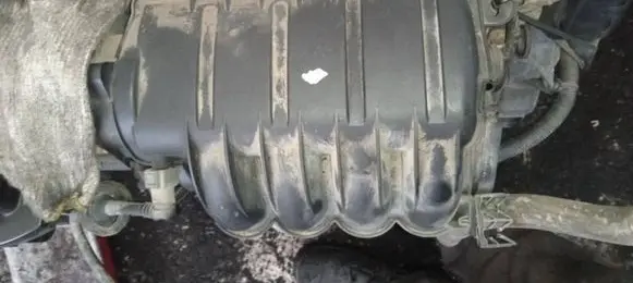 Citroen C4 I Intake manifold 9635885080 9657539680
