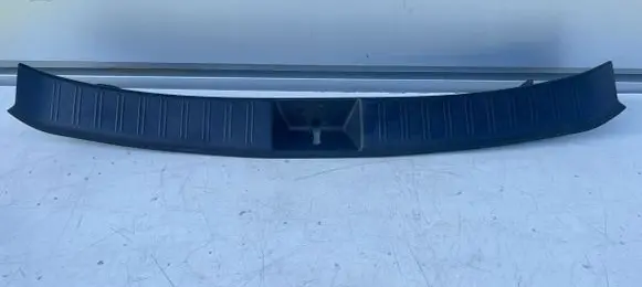 Subaru Impreza III Trunk/boot sill cover protection 94026FG000