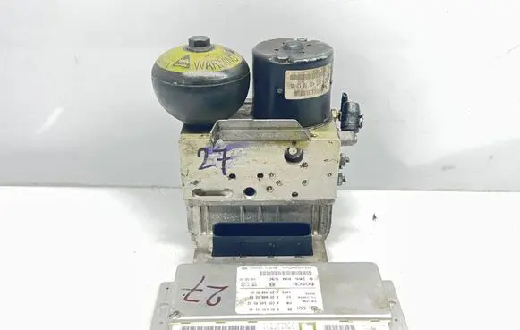 Mercedes-Benz E W211 ABS Pump 0265250088 A0054317212