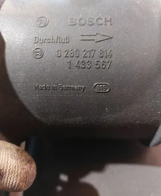 BMW X5 E53 Mass air flow meter 1433567 0280217814