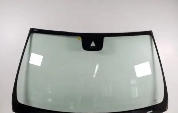 Mercedes-Benz E W212 Front windscreen/windshield window A2126704000