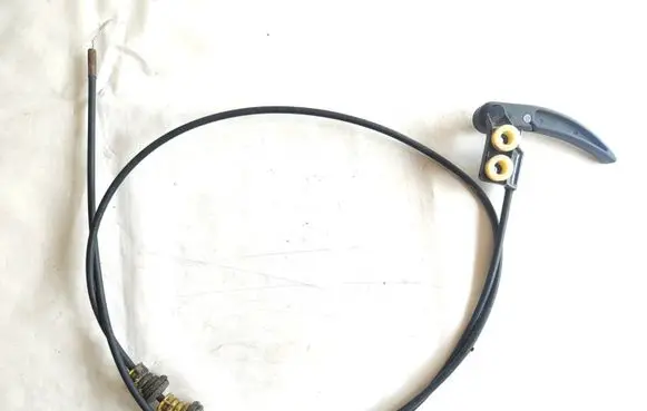 Volkswagen Fox Engine bonnet/hood lock release cable 5Z0823531B