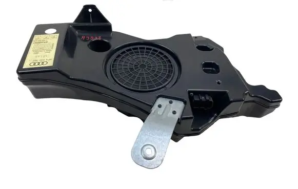 Audi A3 S3 8P Subwoofer speaker 8P4035382