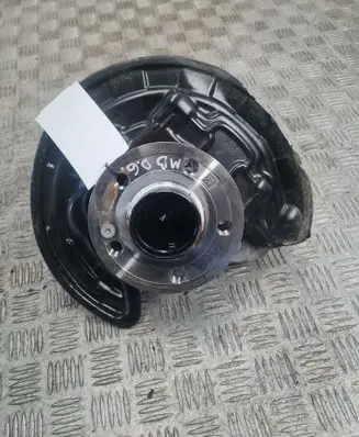 Mercedes-Benz GLA H247 Rear wheel hub