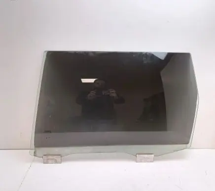 Volvo XC70 Rear door window glass 43R00043