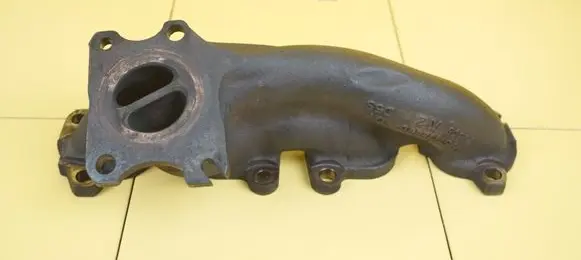 Peugeot 308 Exhaust manifold V757436680 5FX