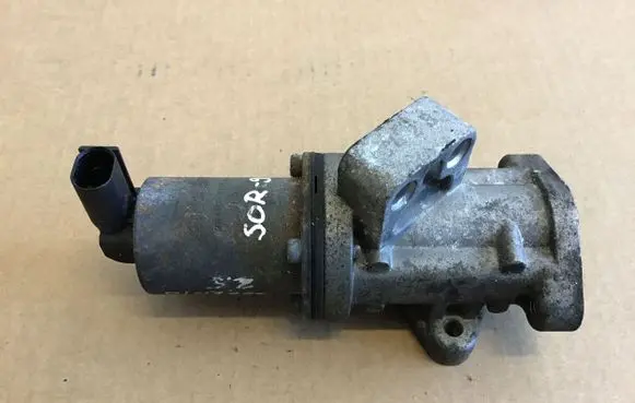 KIA Sorento EGR valve 284104A100