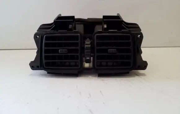 Lexus RX 330 - 350 - 400H Rear air vent grill 5886048020