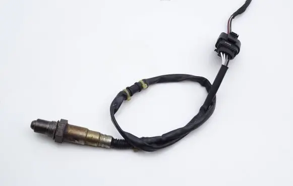Volkswagen PASSAT B6 Lambda probe sensor 03C906262F 0258006811