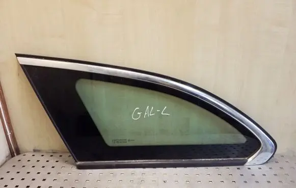 Peugeot 508 Rear side window