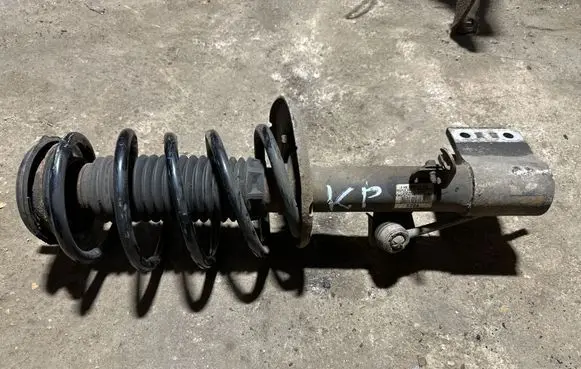 Citroen DS5 Front shock absorber with coil spring