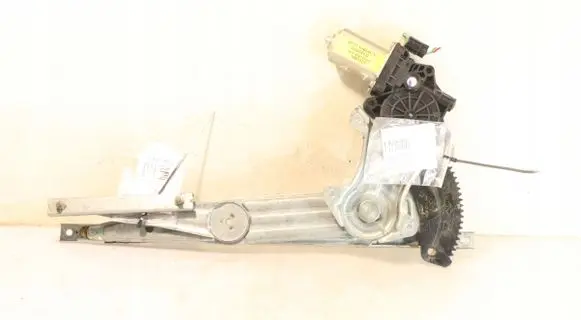 Nissan Micra Front window lifting mechanism without motor