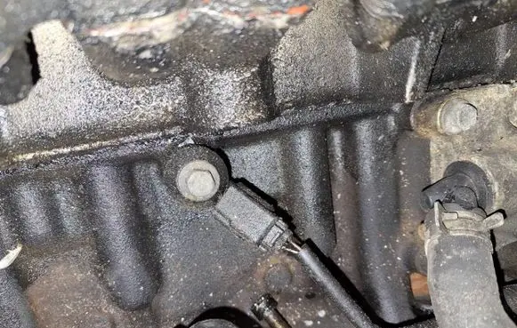 Ford Mondeo Mk III Detonation knock sensor 