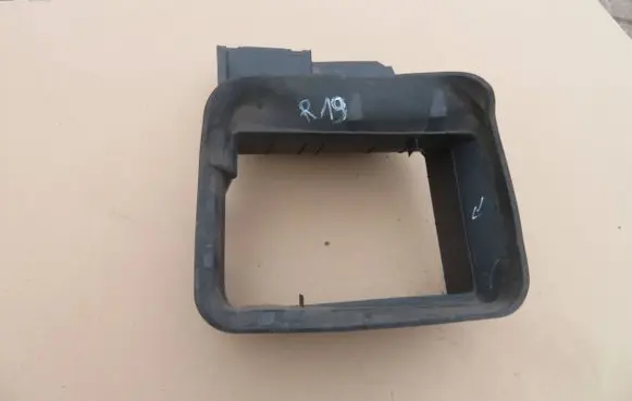 Renault Captur Intercooler air guide/duct channel 113579A0