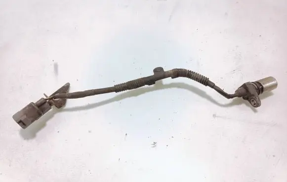 Toyota Avensis T270 Crankshaft position sensor 9091905069 0296001471