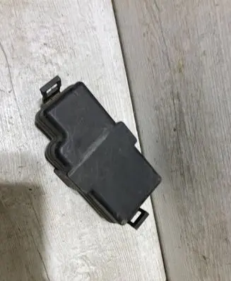 KIA Sportage Fuse box cover 91941-2S241