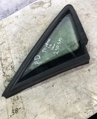 Volkswagen Touran II Front door vent window glass four-door 43r00048