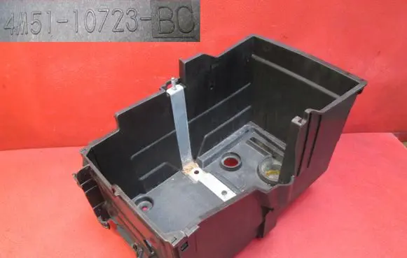 Ford C-MAX I Battery box tray 4M5110723BC