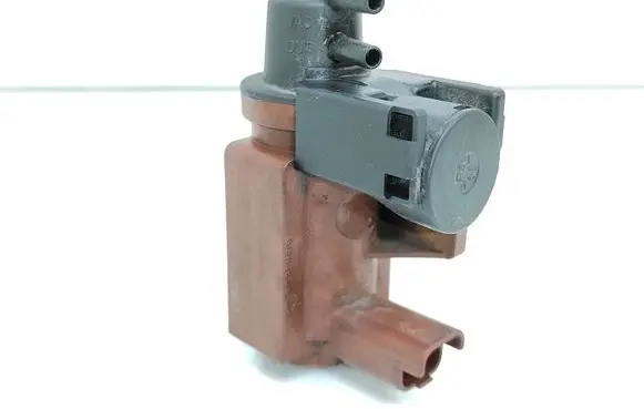 Ford Mondeo MK IV Turbo solenoid valve 6G9Q9E882CA 70127100 08T099