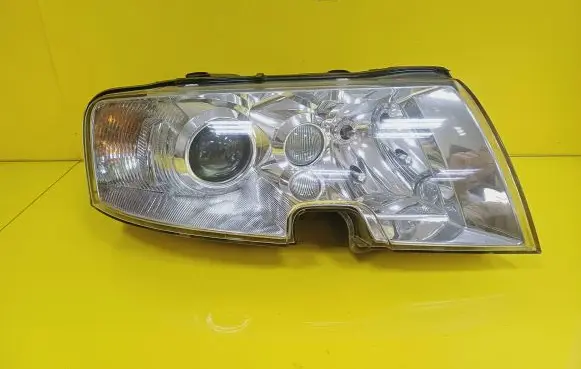 Skoda Superb B5 (3U) Headlight/headlamp