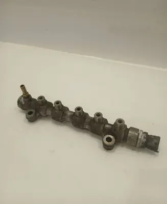 Renault Master II Fuel distributor 8200586778 038288L4