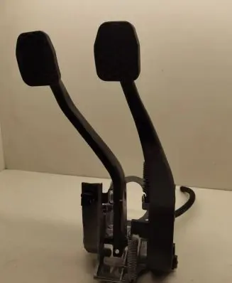 BMW X1 E84 Pedal assembly 42322403
