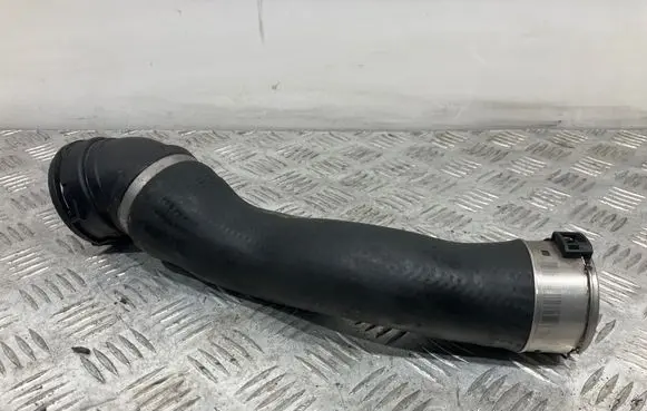 BMW 5 E60 E61 Intercooler hose/pipe 7803747