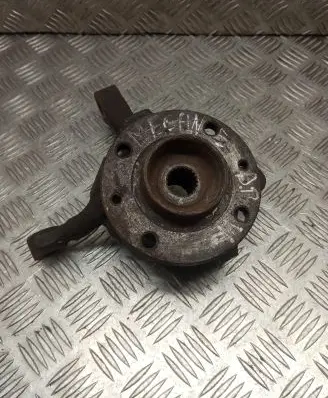 Renault Megane I Front wheel hub