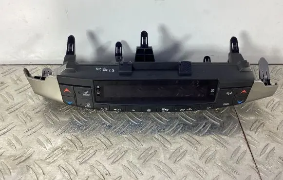 Lexus CT 200H Climate control unit 5590076100