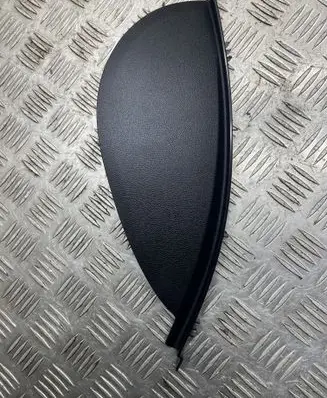 Dashboard side end trim