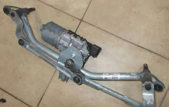 Peugeot 207 Front wiper linkage and motor NE49172