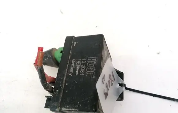 Peugeot Boxer Glow plug pre-heat relay 132081 E1036063