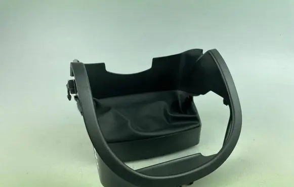Steering wheel column trim