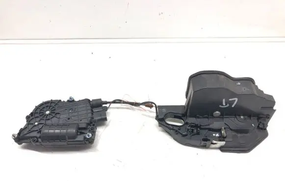 BMW 7 F01 F02 F03 F04 Rear door lock 7185687