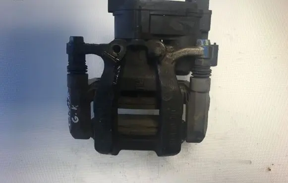 Chevrolet Camaro Rear brake caliper 7A16143PEVA01300 137468836 23339010
