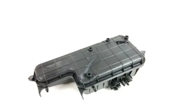 Vacuum air tank