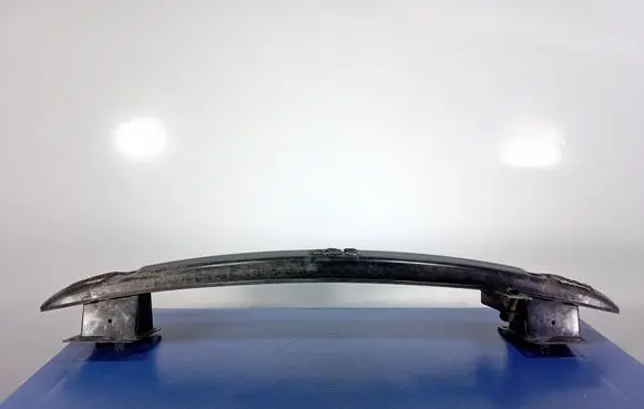 Volkswagen Phaeton Rear bumper support beam 3D0807305D
