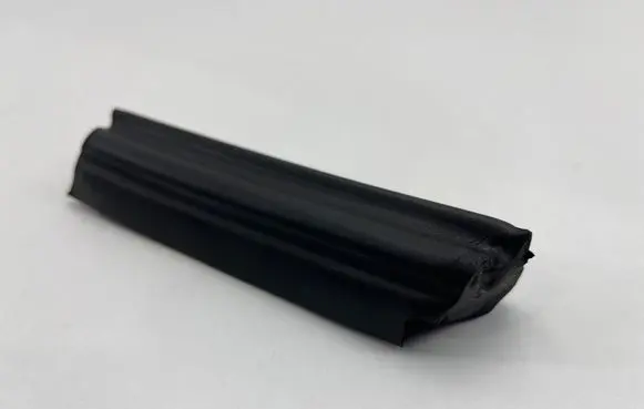 BMW Z4 E85 E86 Sunroof sealing rubber 