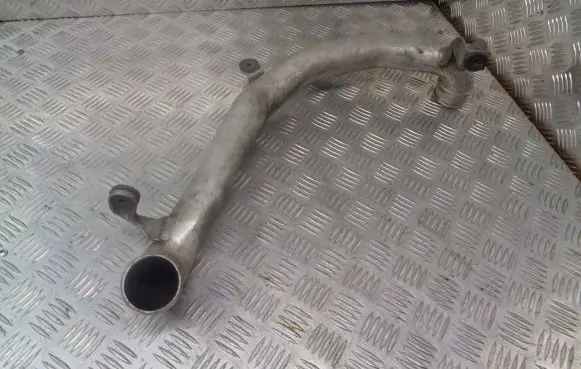 Volkswagen Golf V Intercooler hose/pipe