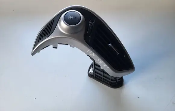 Hyundai ix35 Dashboard side air vent grill/cover trim