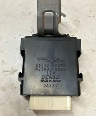 Toyota Yaris Other control units/modules 859400D030 2330002060